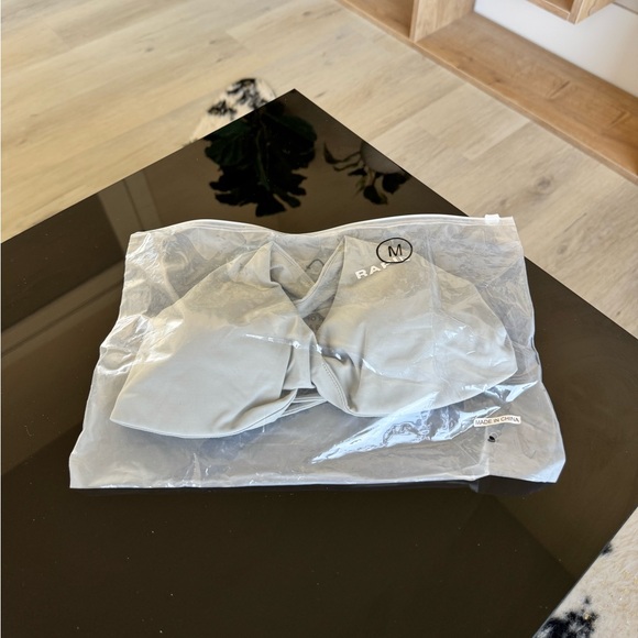 Rapidwear- LEXI TWIST CROP - Grey- M - Picture 5 of 7